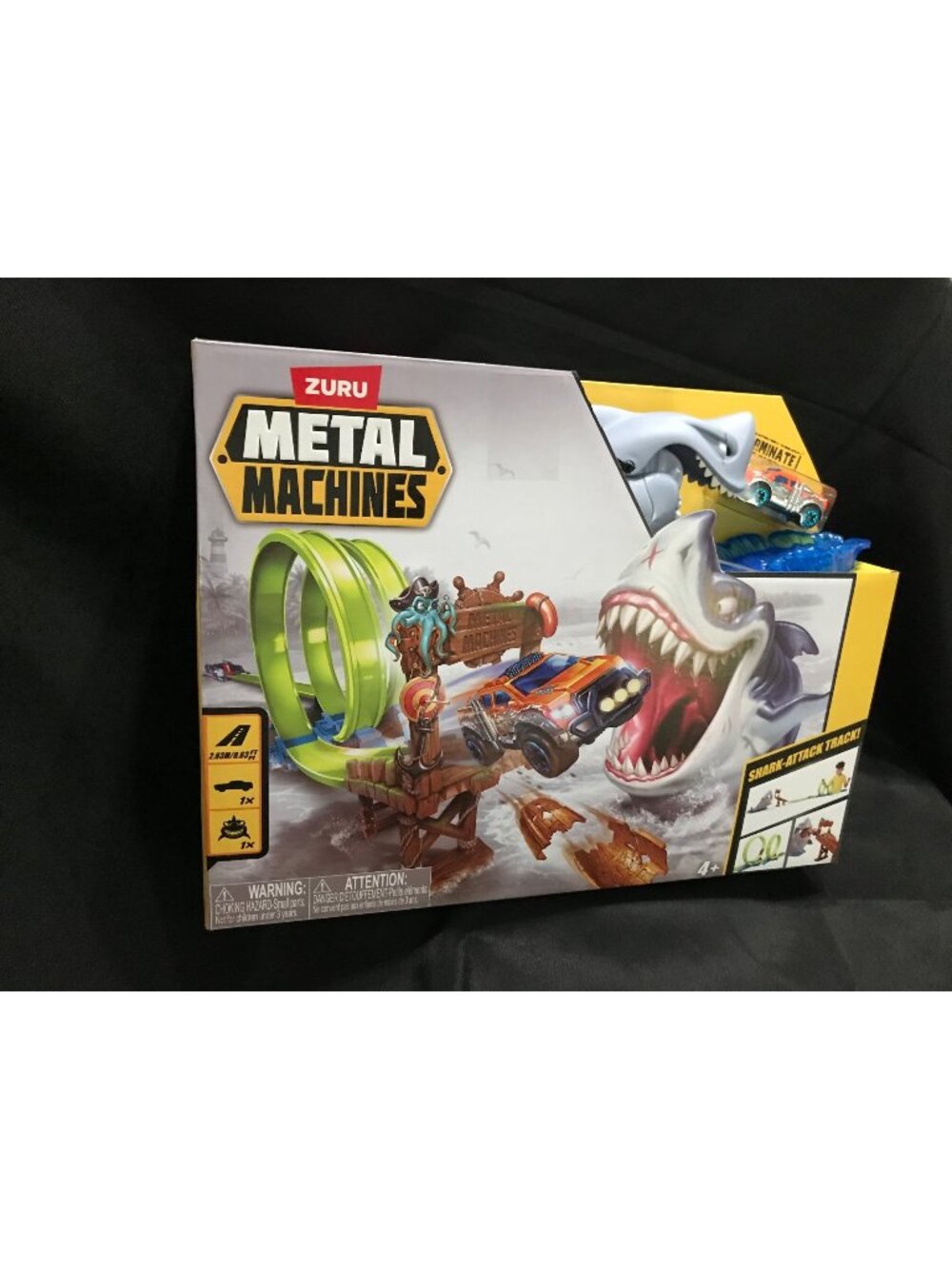 Zuru Metal Machines Shark Attack Track Set